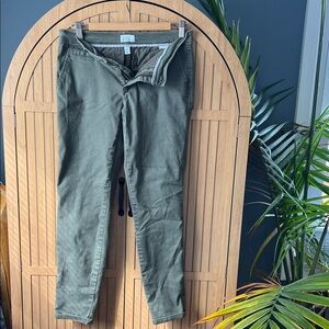 Market & Spruce Forest Green Chinos